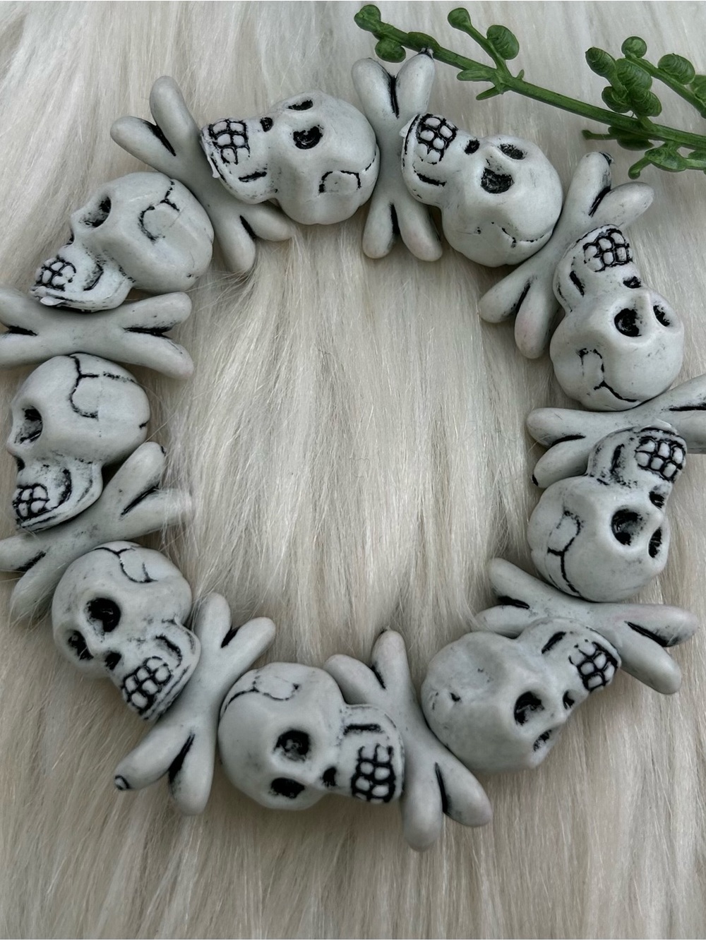 Skull acrylic Bead Stretchy Bracelet